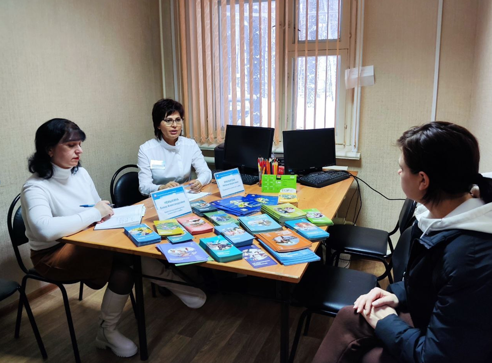 Специалисты Отделения ПФР по Белгородской области провели свыше 29 тысяч консультаций гражданам, прибывшим из ДНР, ЛНР и с территории Украины