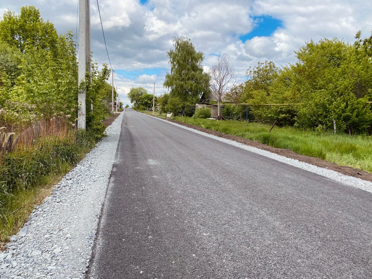 В Корочанском районе выполнен ремонт семи автомобильных дорог местного значения в рамках национального проекта  «Безопасные качественные дороги»