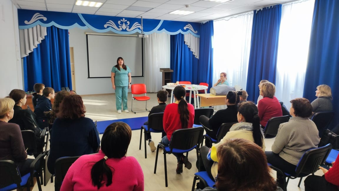 Более 500 жителей Корочанского района прошли курсы первичной доврачебной помощи.