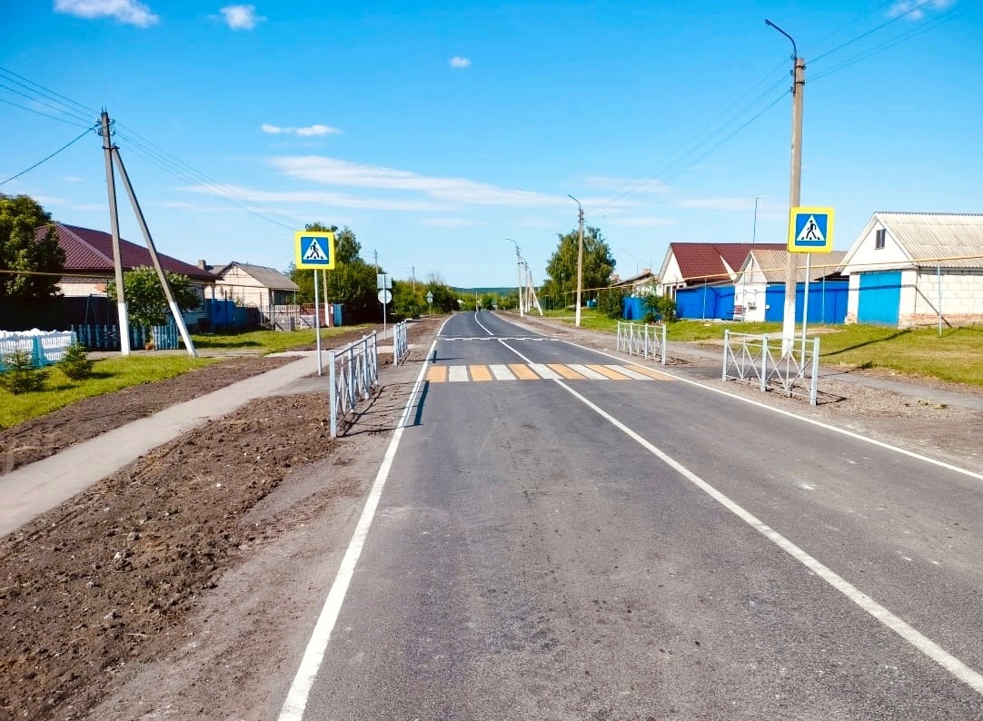 В Корочанском районе завершён ремонт дороги в селе Короткое.