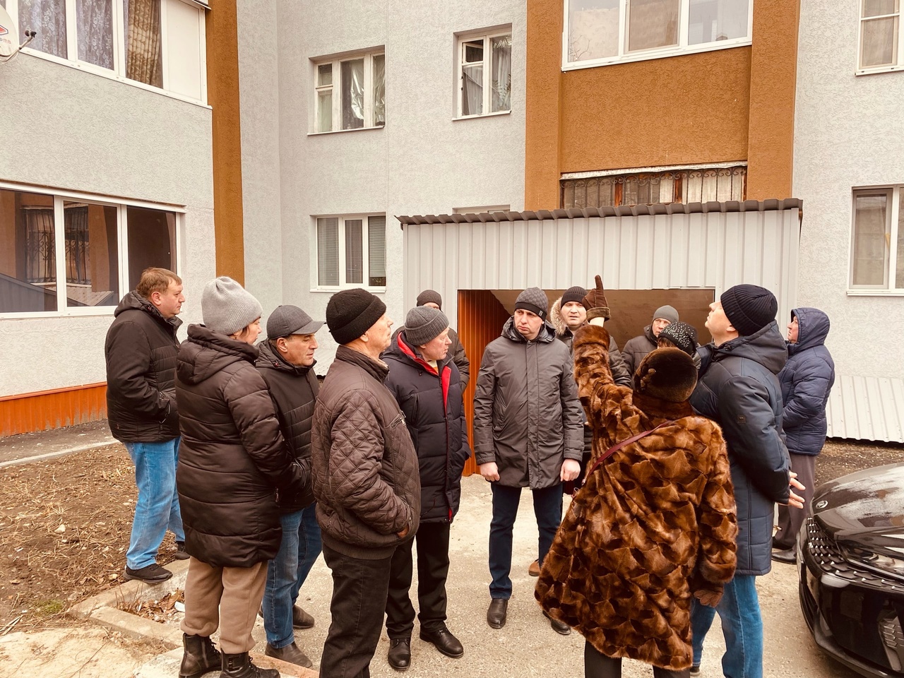 В Корочанском районе состоялась общественная приемка жителями домов после капитального ремонта