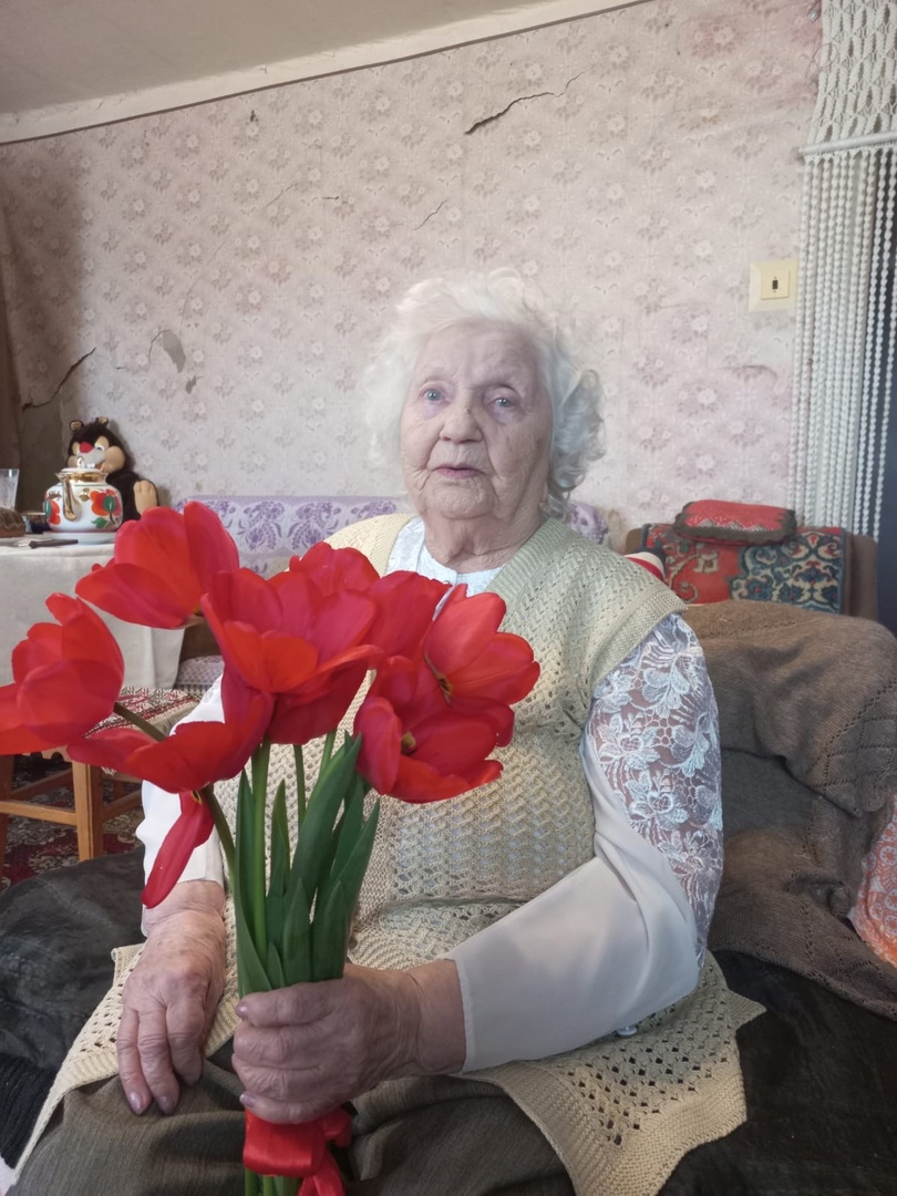 Свое 99-летие отметила жительница села Бубново, труженица тыла, Савельева Александра Макаровна.
