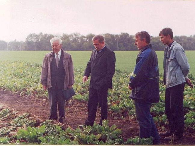 Николай Асыка рассказал об истории развития белгородского земледелия.