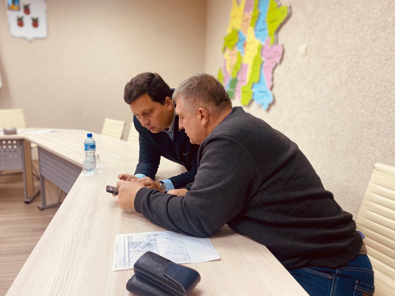 Николай Нестеров провёл сегодня приём граждан по личным вопросам в администрации района.