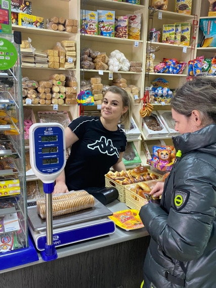 Жительница села Бехтеевка,  благодаря  программе «Социальный контракт»,  открыла продуктовый магазин.