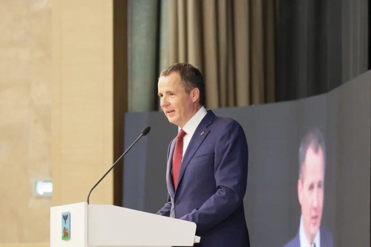 Во время отчёта о деятельности правительства Губернатор Вячеслав Владимирович Гладков отметил, что в новом учебном году сохранятся качество и объём школьного питания. Во время отчёта о деятельности правительства Губернатор Вячеслав Владимирович Гладков отметил, что в новом учебном году сохранятся качество и объём школьного питания.