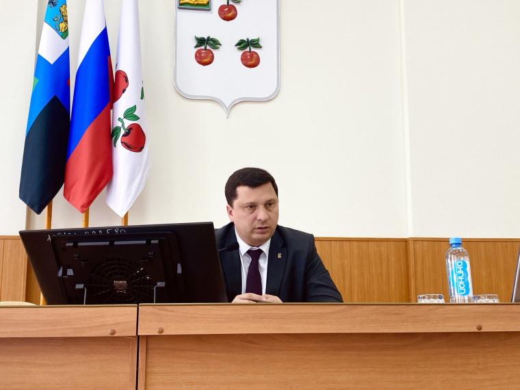 Николай Нестеров провёл еженедельную планёрку. Николай Нестеров провёл еженедельную планёрку.