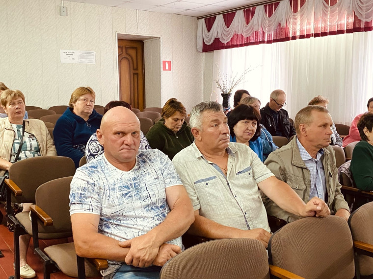 В Бубновском сельском поселении прошло расширенное заседание земского собрания.