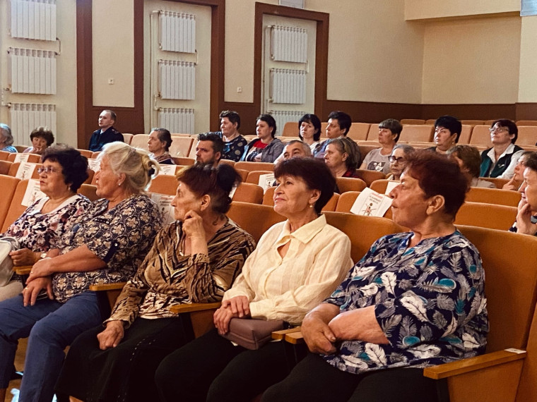 В Анновском сельском поселении состоялось расширенное заседание земского собрания.
