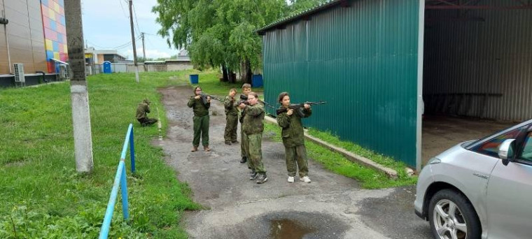 Урок мужества к памятной дате День партизан и подпольщиков прошел в Корочанском районе.