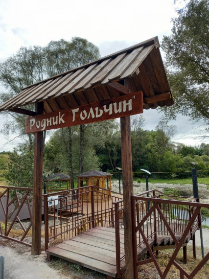 В Корочанском селе Прицепиловка в середине октября завершится реконструкция родника.