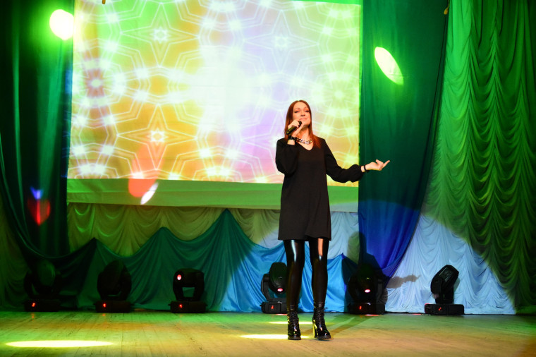 В Бехтеевском Центре Культурного Развития состоялся концерт, посвященный Дню энергетика.