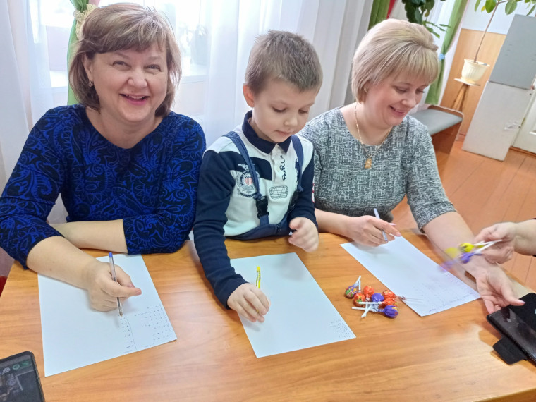 В Корочанском районе состоялась конкурсно-развлекательная программа посвящённая Дню бабушек .