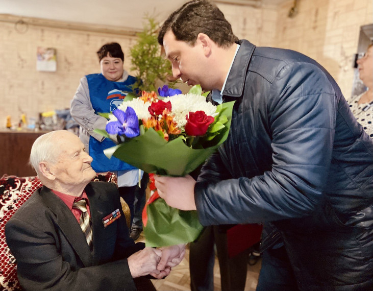 В Корочанском районе с 97-летием поздравили ветерана Великой Отечественной войны.