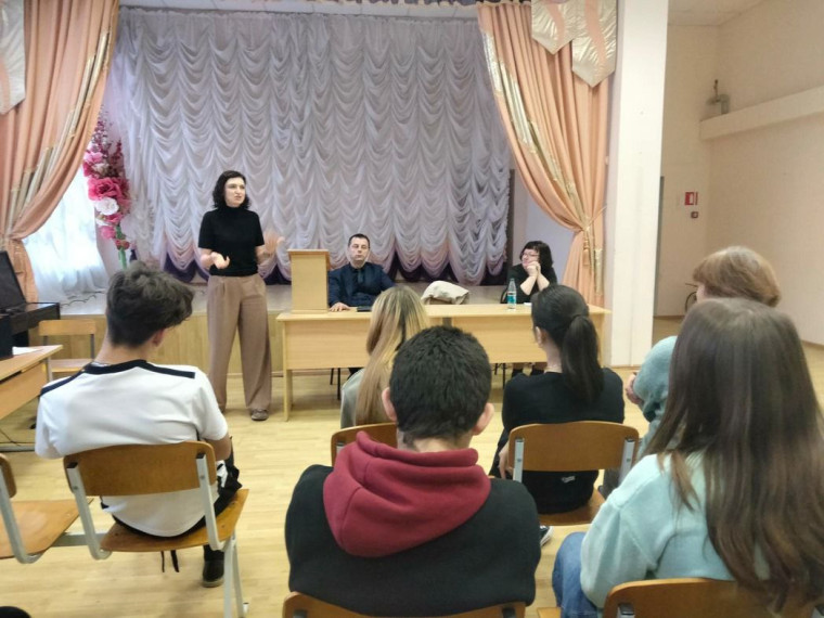Почти 1000 учащихся Корочанского района познакомились с проектом «ТЫ В ДЕЛЕ!».
