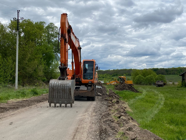 42 километра дорог местного значения отремонтировали в Корочанском районе Белгородской области за 5 лет.