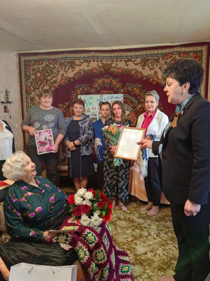 100 лет отметила жительница Корочанского района.