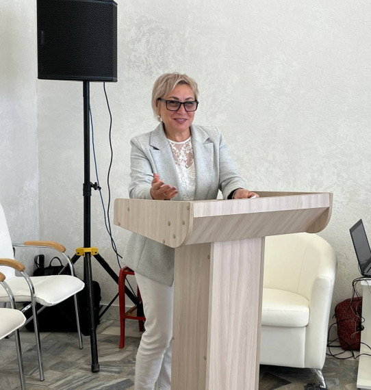 26 июня 2025 года по инициативе Ассоциации «Совет муниципальных образований Белгородской области» в поселке Прохоровка состоялся круглый стол «Эффективные муниципальные практики по патриотической работе: опыт, результаты».