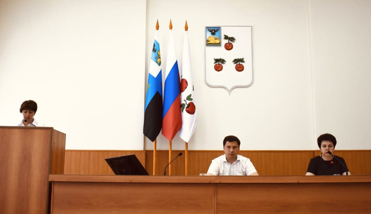 Сегодня состоялось сорок шестое заседание Муниципального совета Корочанского района.