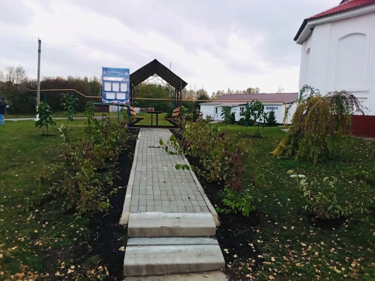 Теперь в каждом сельском и городском поселении Корочанского района есть свой «Ветеранский дворик».